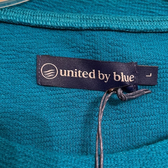 COPY - United by Blue Women’s Textured Boxy Crew Top - Picture 3 of 8